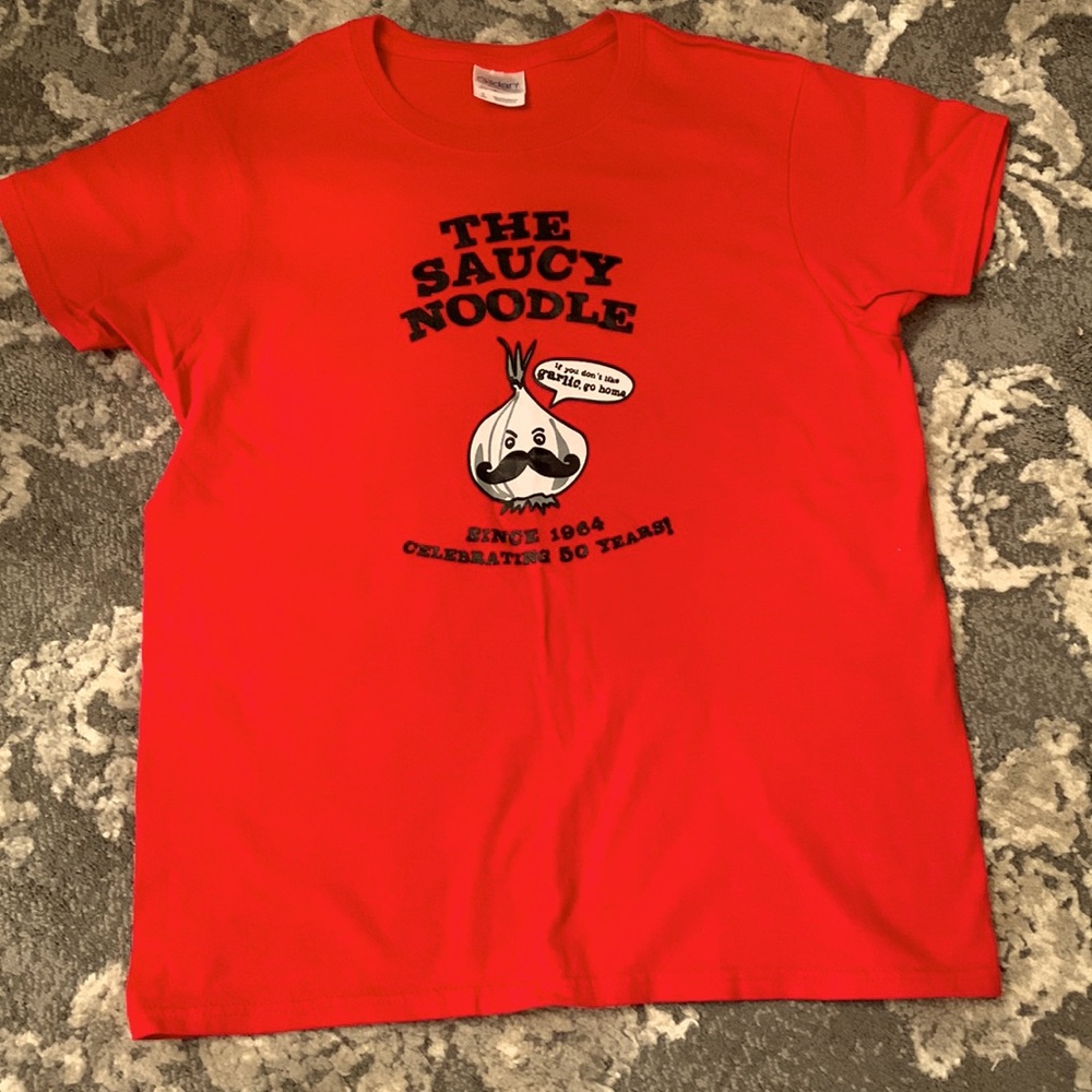 The saucy noodle T-shirt size S